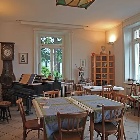 לינה וארוחת בוקר Casa לוקרנו
